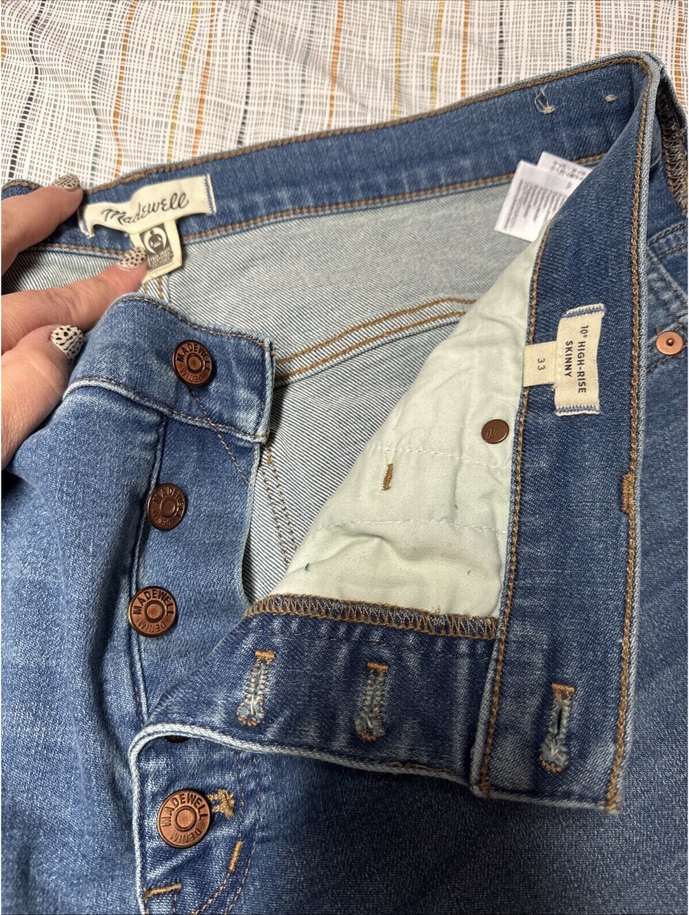 Madewell Jeans Women’s 33 10" High Rise Skinny Medium Wash Button Fly Ankle NWOT - Picture 3 of 5